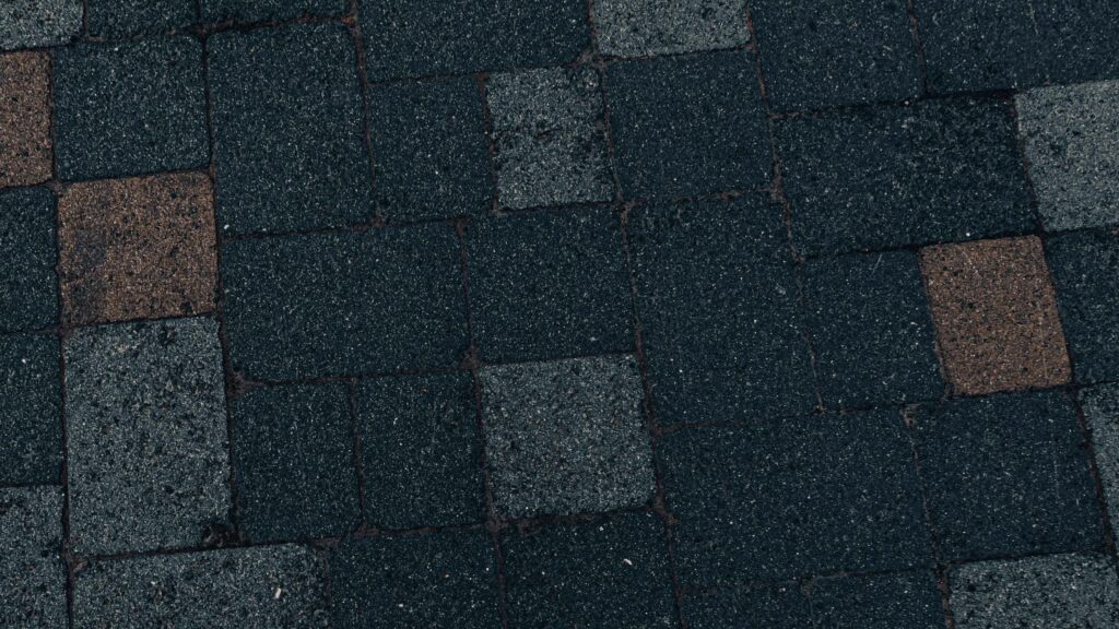 asphalt shingle roof material