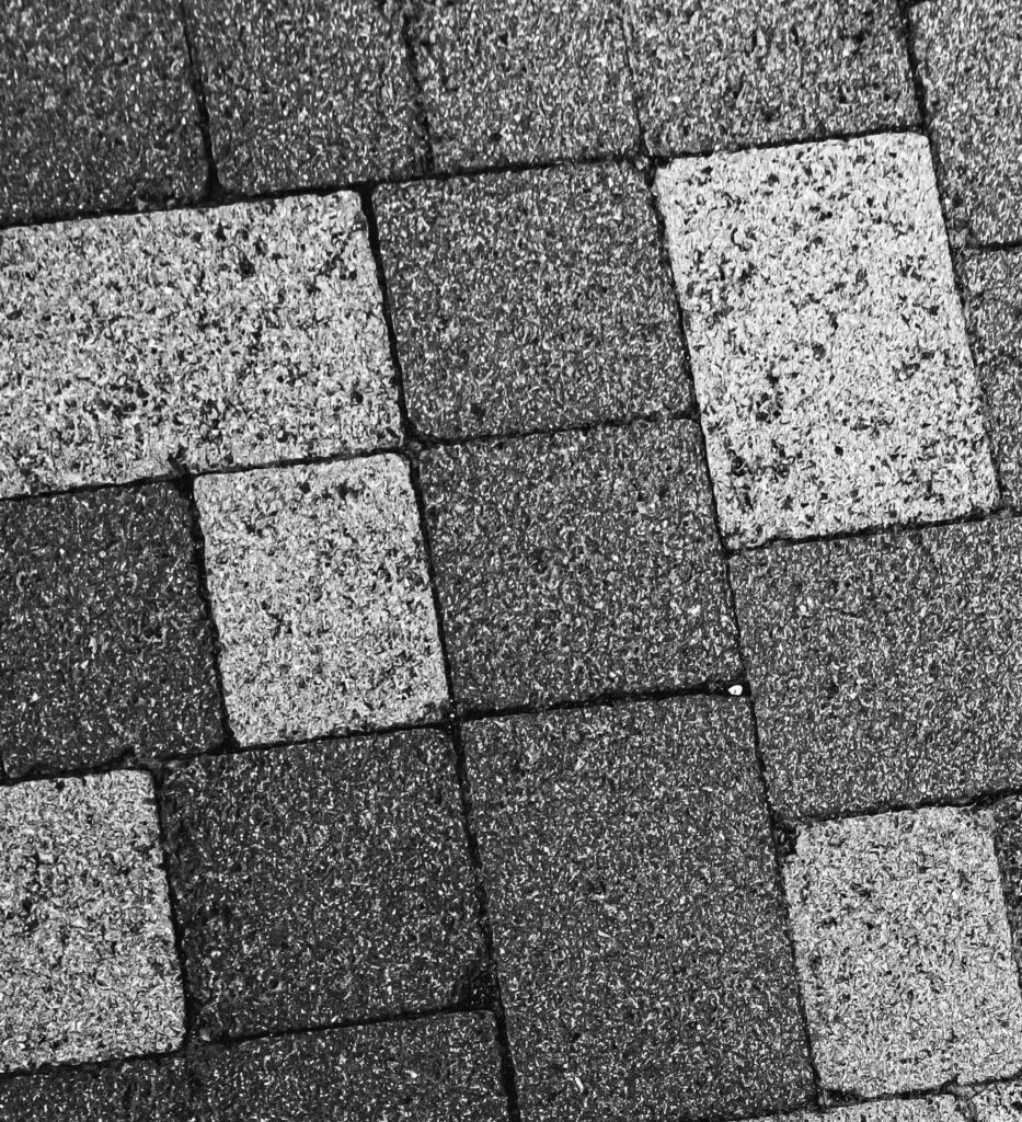 asphalt shingle roof material