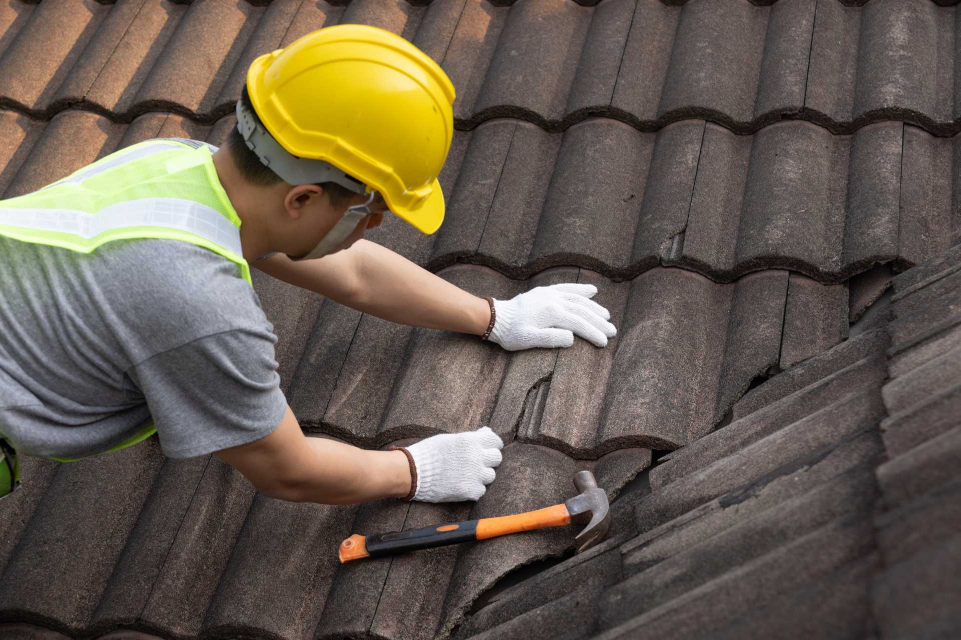 How Small Roof Issues Turn Into Costly Repairs If They’re Ignored - Belmar Roofing