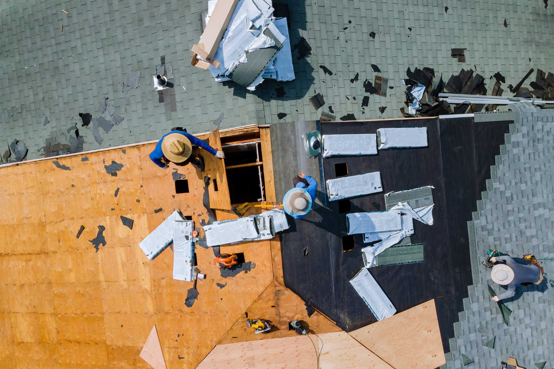 Avoid the Early Tear-Off: 5 Reasons for Premature Shingle Roof Replacement - Belmar Roofing